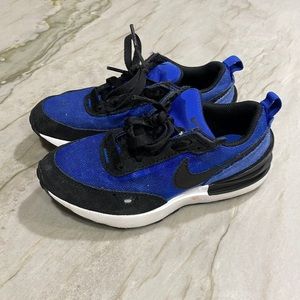 Little boys sneakers